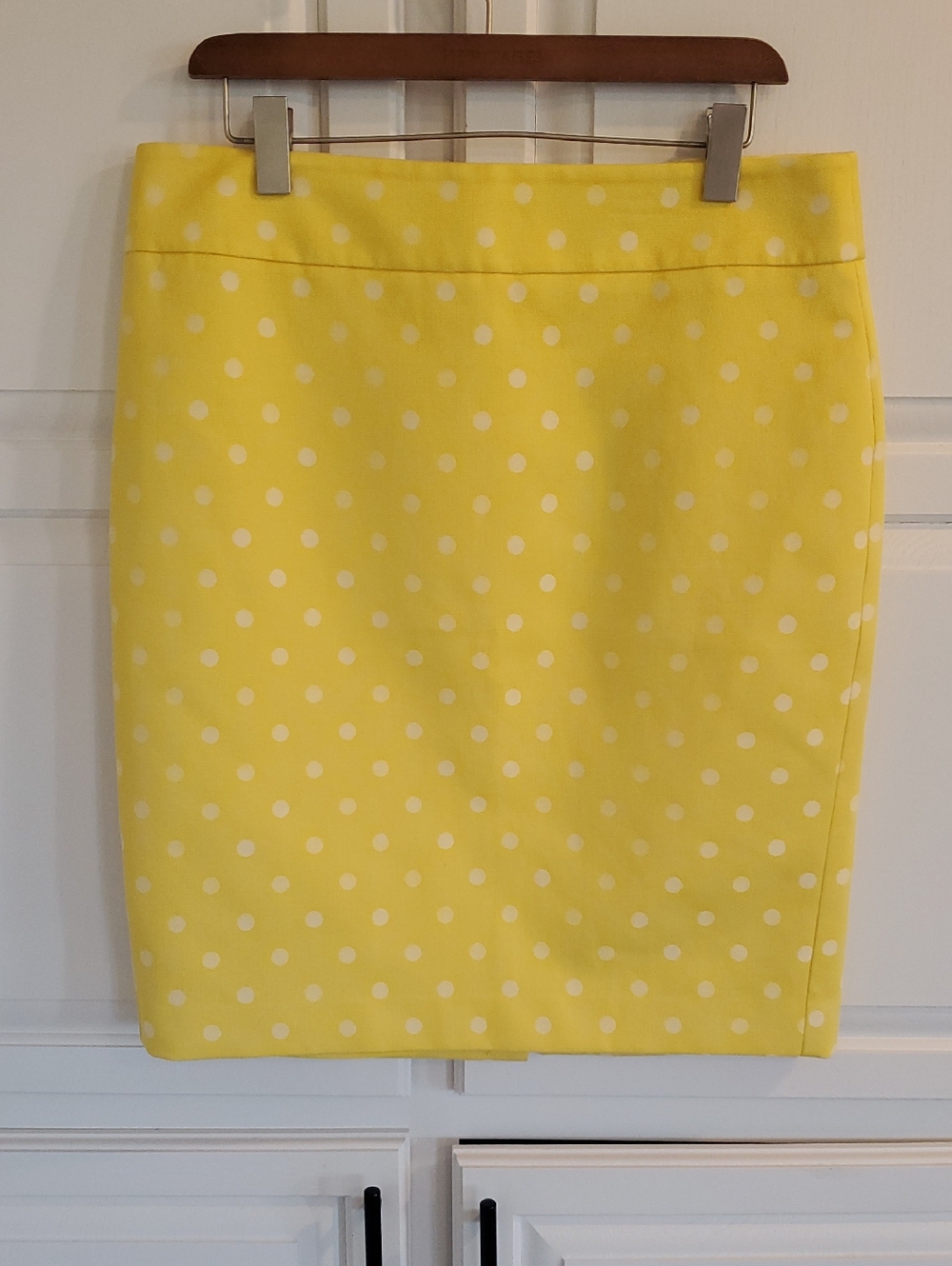NWT Cute Yellow Polka Dot Ann Taylor Summer Skirt, Size 12